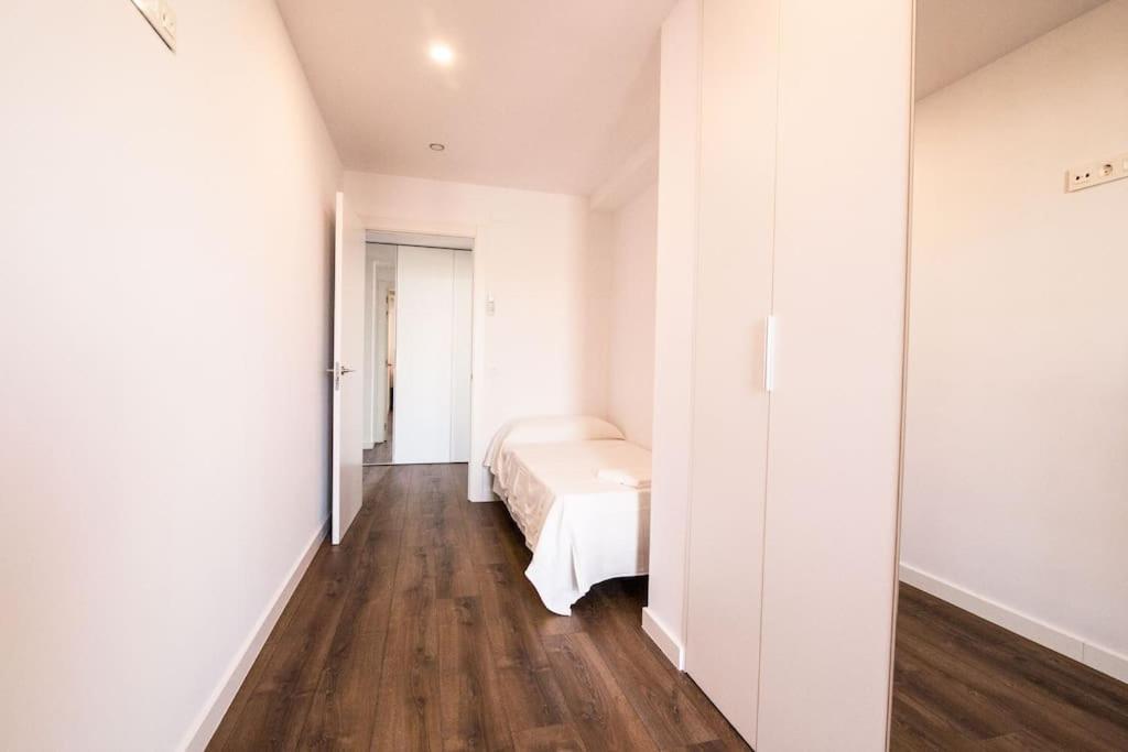 3-2 Apartamento De Diseno En El Centro De Reus Apartment ภายนอก รูปภาพ